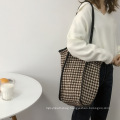 Wholesale High Quality Low MOQ Ins Fashion Woolen Handbags Lady Bags Tote Hand Bag for Girls